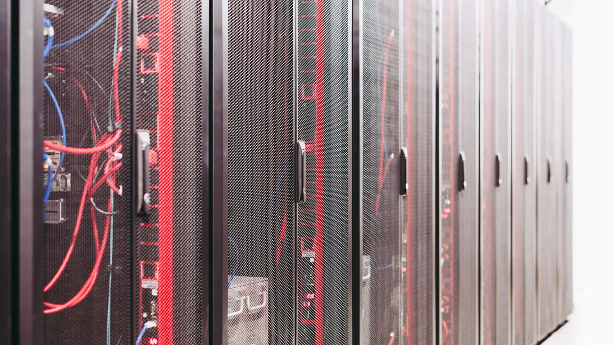 2026 年 VPS 选购方法：预算、线路、性能、流量与续费